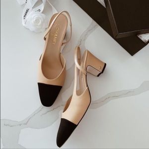 Chanel Classic Low Cap Toe Pumps – Recess